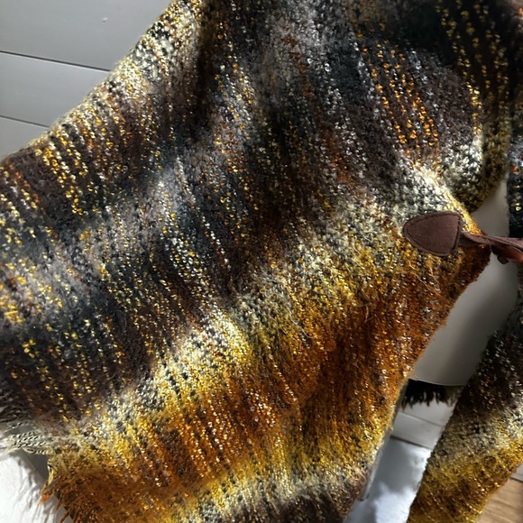 Shawl Multi Color Button Front One Size Brown Black Yellow Orange - Picture 8 of 16